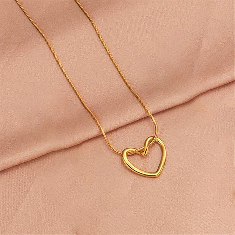 Golden Heart Loop Necklace
