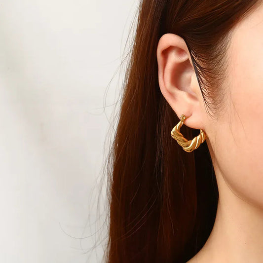 Golden Twist Hoop